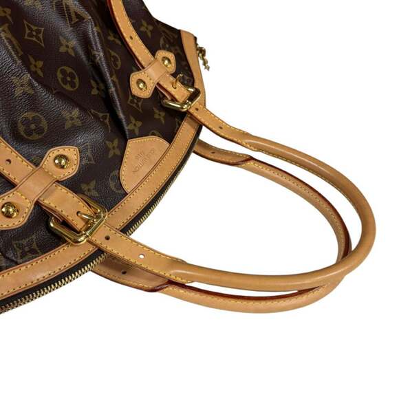 LOUIS VUITTON Brown Monogram Canvas Shoulder Bag